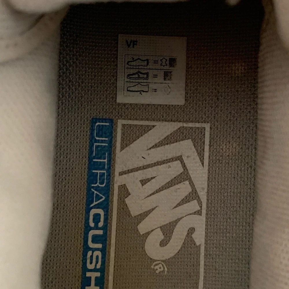 VANS Beige Sentry Sk8-Hi WC High Top Unisex Lugged Soles Sneakers 6.5M 8W - Picture 8 of 9